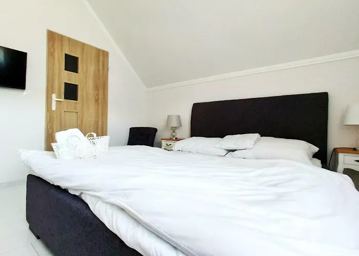 فندق مبيت وإفطار Zrodlana 46 3*